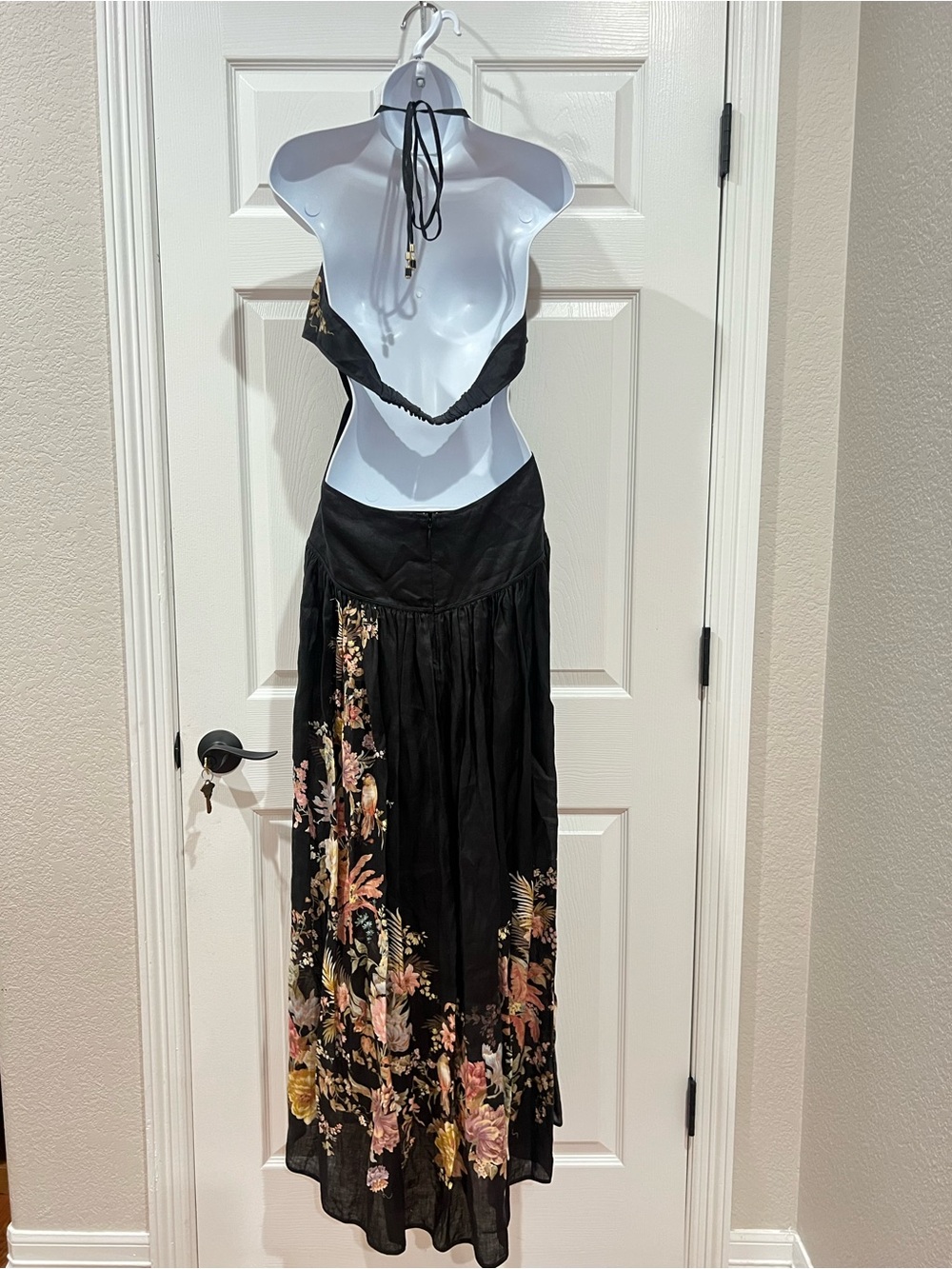 $895 Zimmermann Tallow Halter Midi Dress in Black Multi Floral - Size 3 (US 10) - Picture 5 of 15